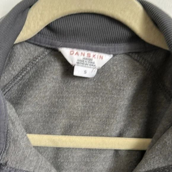 Danskin zip up hooded sweatshirt - Picture 2 of 5
